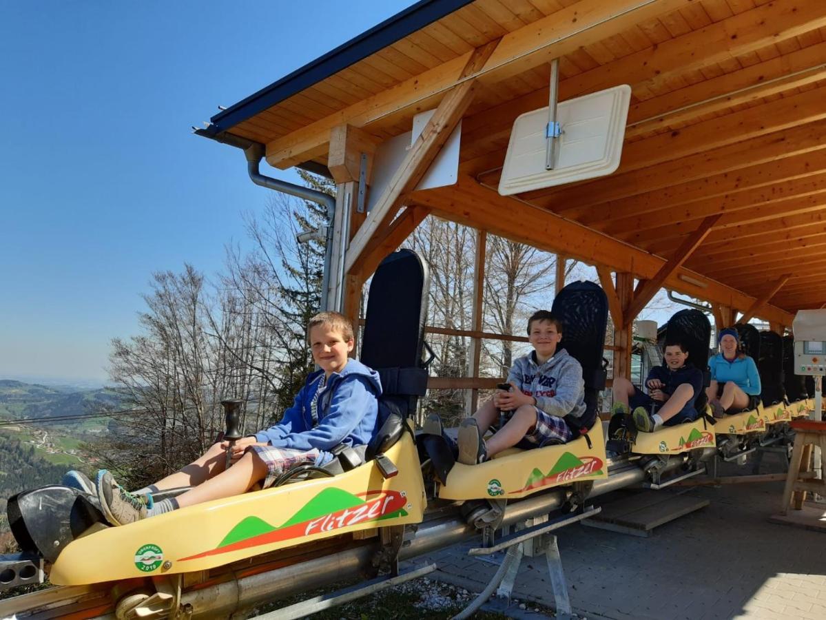 Landhotel Gruenberg Am See Gmunden Buitenkant foto